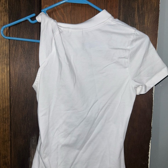 KHY - One Shoulder Twist Tee - Picture 4 of 5